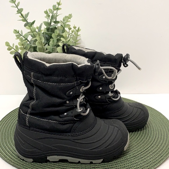 Cherokee Other - Cherokee kids black snow boots size L 9/10